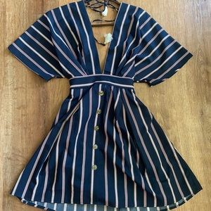 women’s buckle dress size small with open back